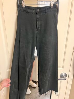 Zara Black High-Rise Jeans